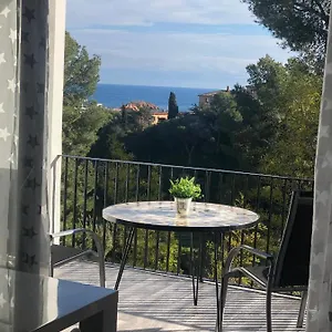  Appartement In The Forest With Sea View